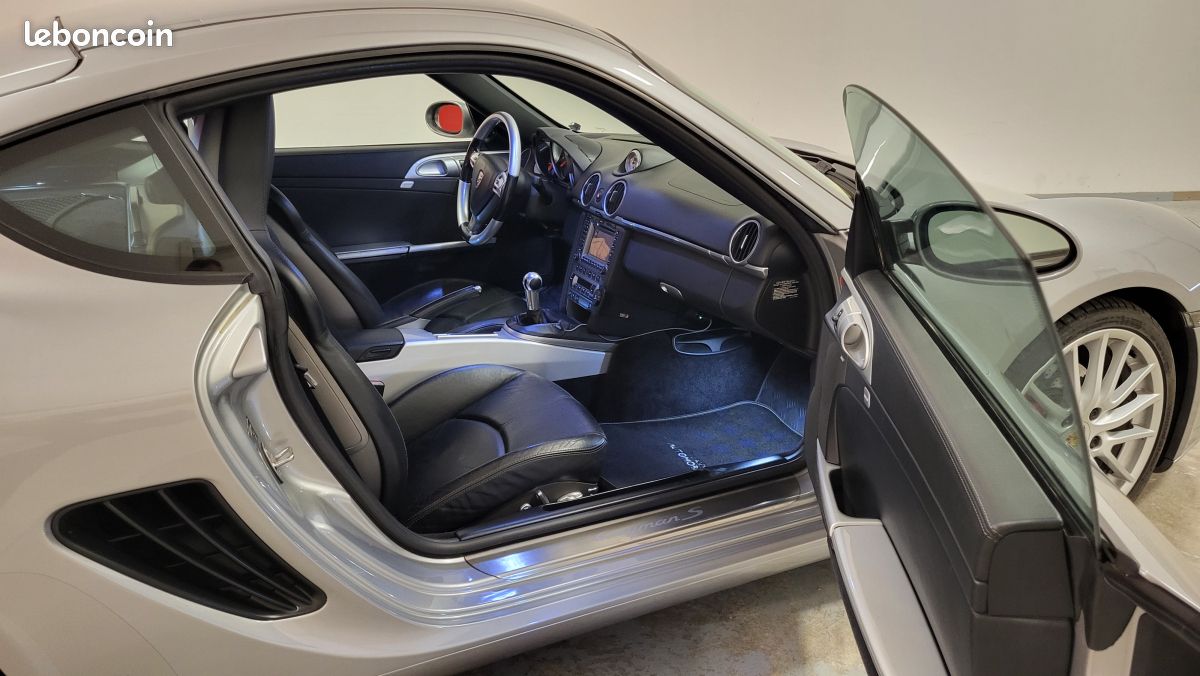 PORSCHE Cayman CAYMAN S 3.4 295CV BV6 PACK CHRONO CUIR COMPLET VOLANT MULTIFONCTION (image 29)