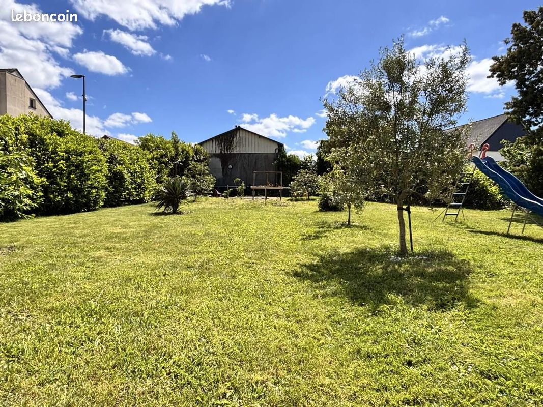 Terrain 533 m² · à Saint-Thurial · 533 m² · 96 000 €