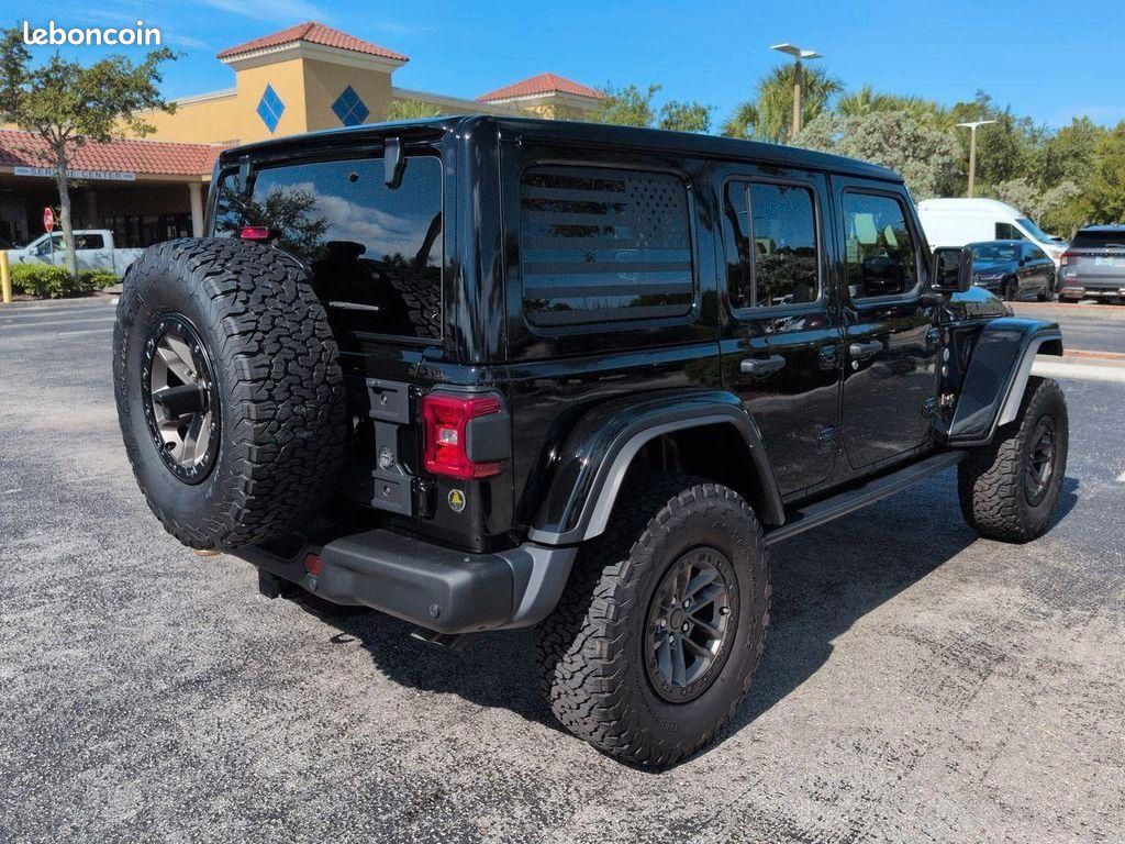 Jeep Wrangler Unlimited SRT392 Rubicon 2024 (image 2)