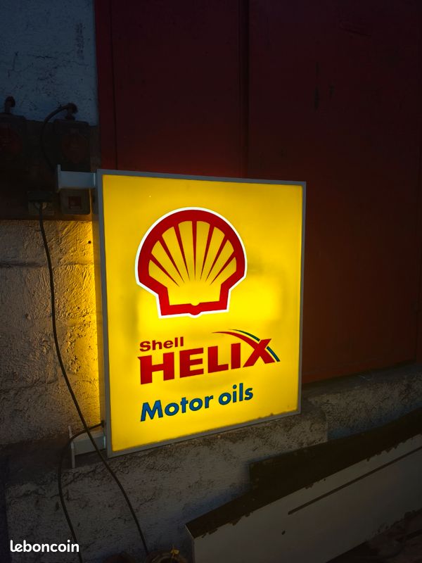 Enseigne Shell D’occasion – 40 X 43 Cm – Année 1999 – Thème Automobile