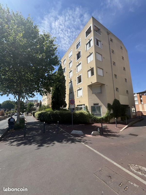 Parking 7 m² · à Montpellier · 7 m² · 63 €