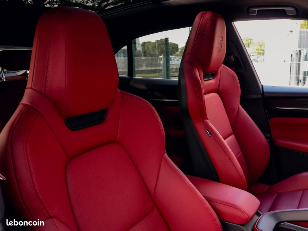 Porsche Macan ELECTRIQUE 4 408 ch (image 15)