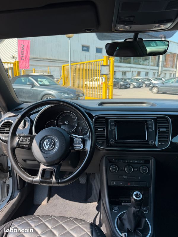 Volkswagen BEETLE COCCINELLE 2.0 TDI 110ch Couture (image 8)
