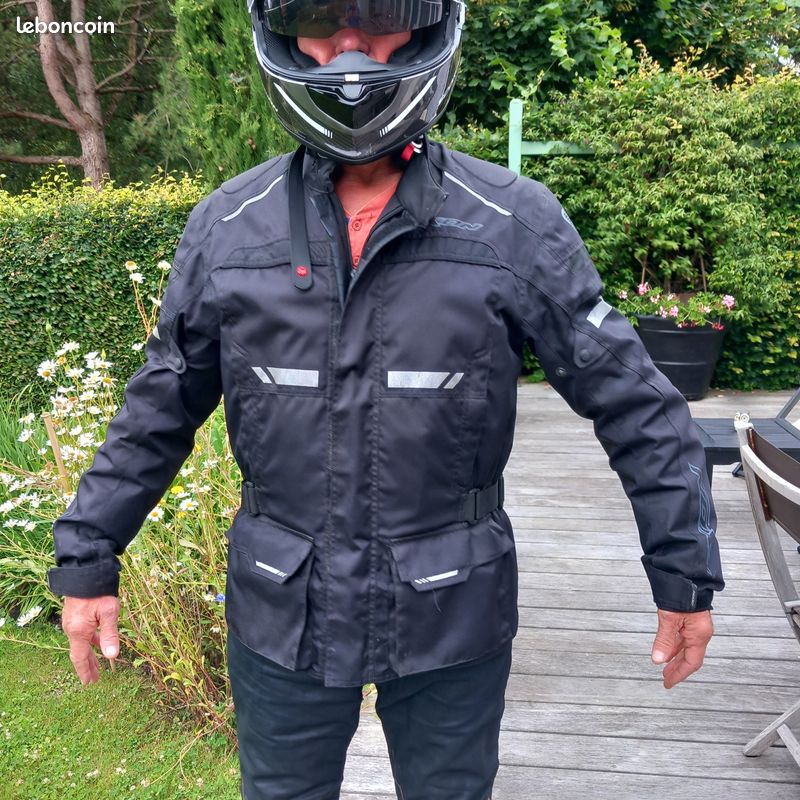 Ensemble moto: casque .veste.pantalon (image 1)