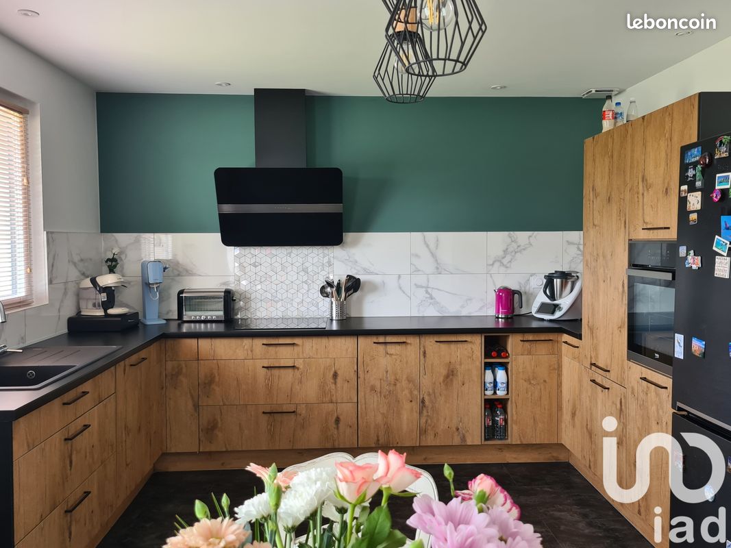 Maison 6 pièces 120 m² · à Surgères · 120 m² · 258 000 €