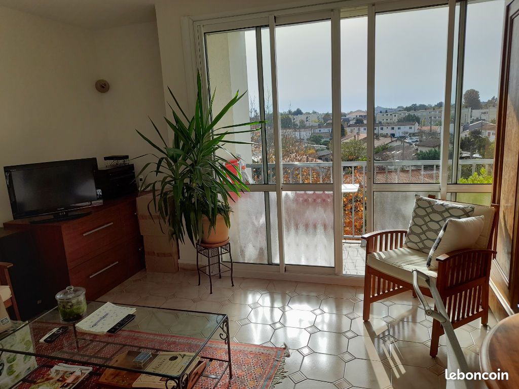Appartement 3 pièces 63 m² · à Talence · 63 m² · 841 €