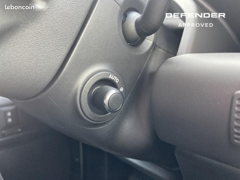 Land-rover Defender 110 2.0 P300e X-Dynamic HSE (image 23)