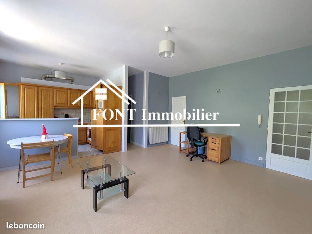 Appartement 3 pièces 75 m² · à Saint-Étienne · 75 m² · 95 000 €