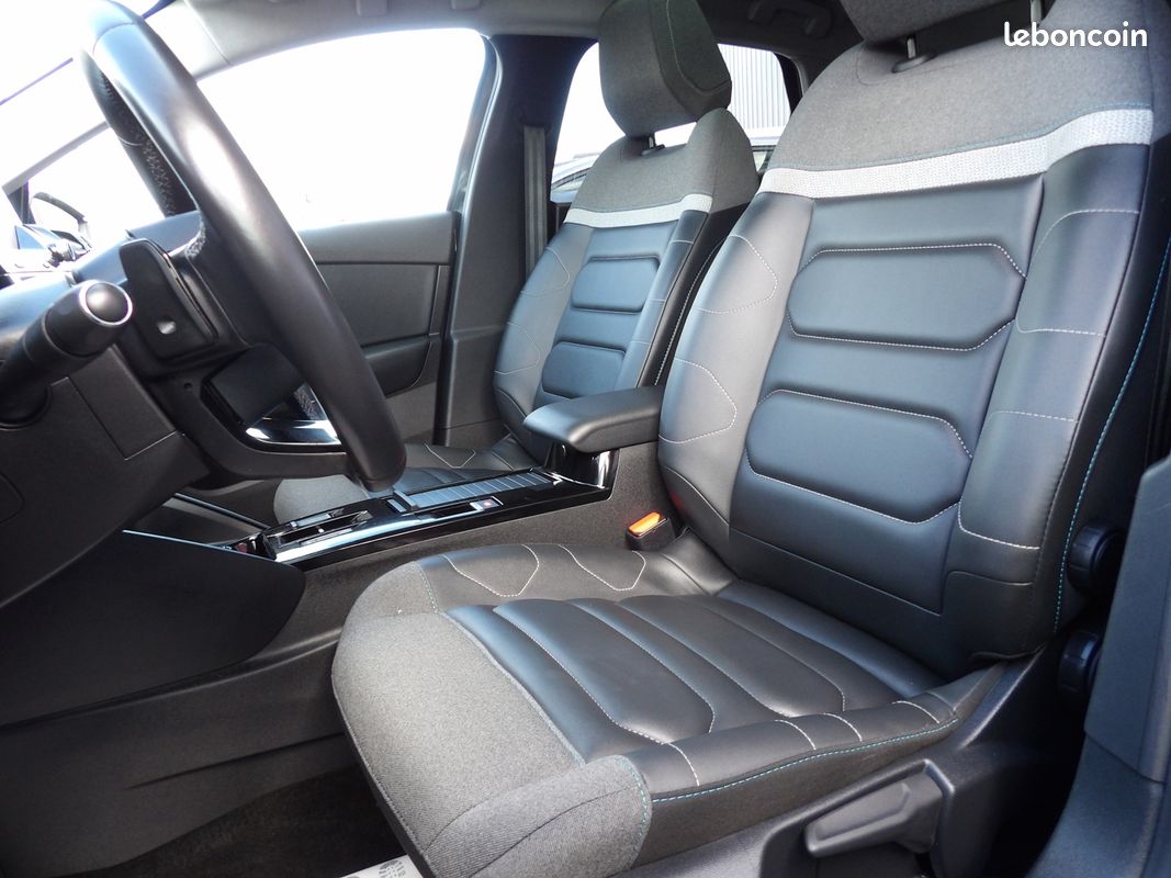 Citroen C4 BLUEHDI 130CH S&S SHINE EAT8 (image 3)