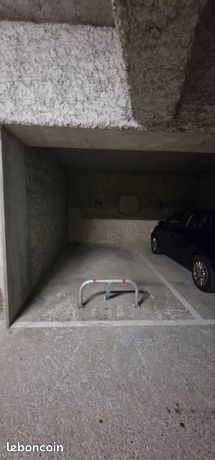 Parking RER C 12,2m2