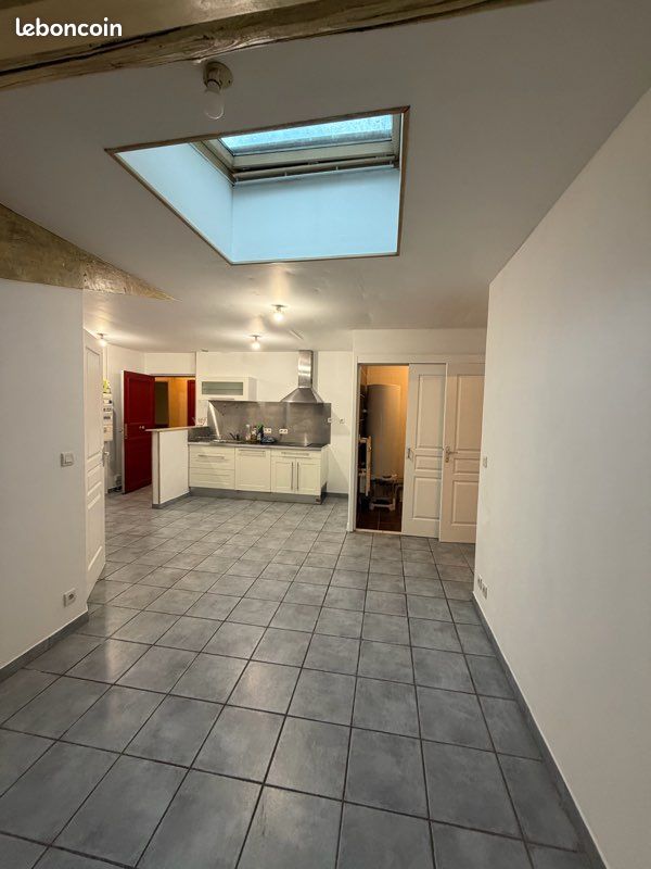 Appartement 3 pièces 50 m² · à Saint-Étienne · 50 m² · 590 €/mois