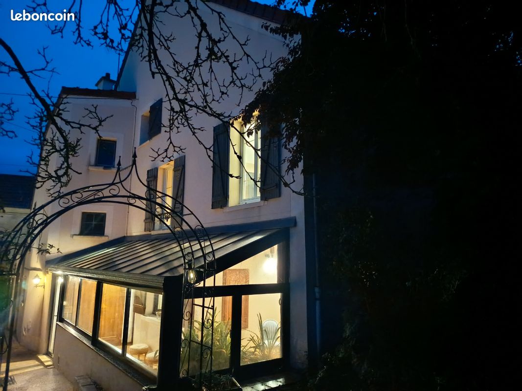 Maison 5 pièces 155 m² · à Dampmart · 155 m² · 420 000 €