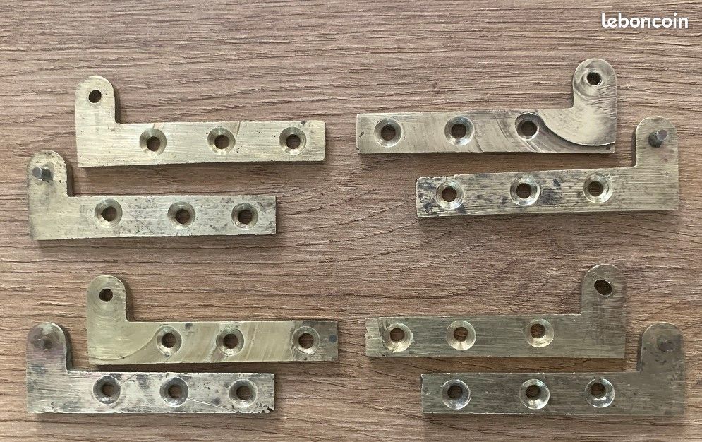 Ensemble Quincaillerie Vintage 8 Pièces – Charnières Et Plaques D'Angle USA