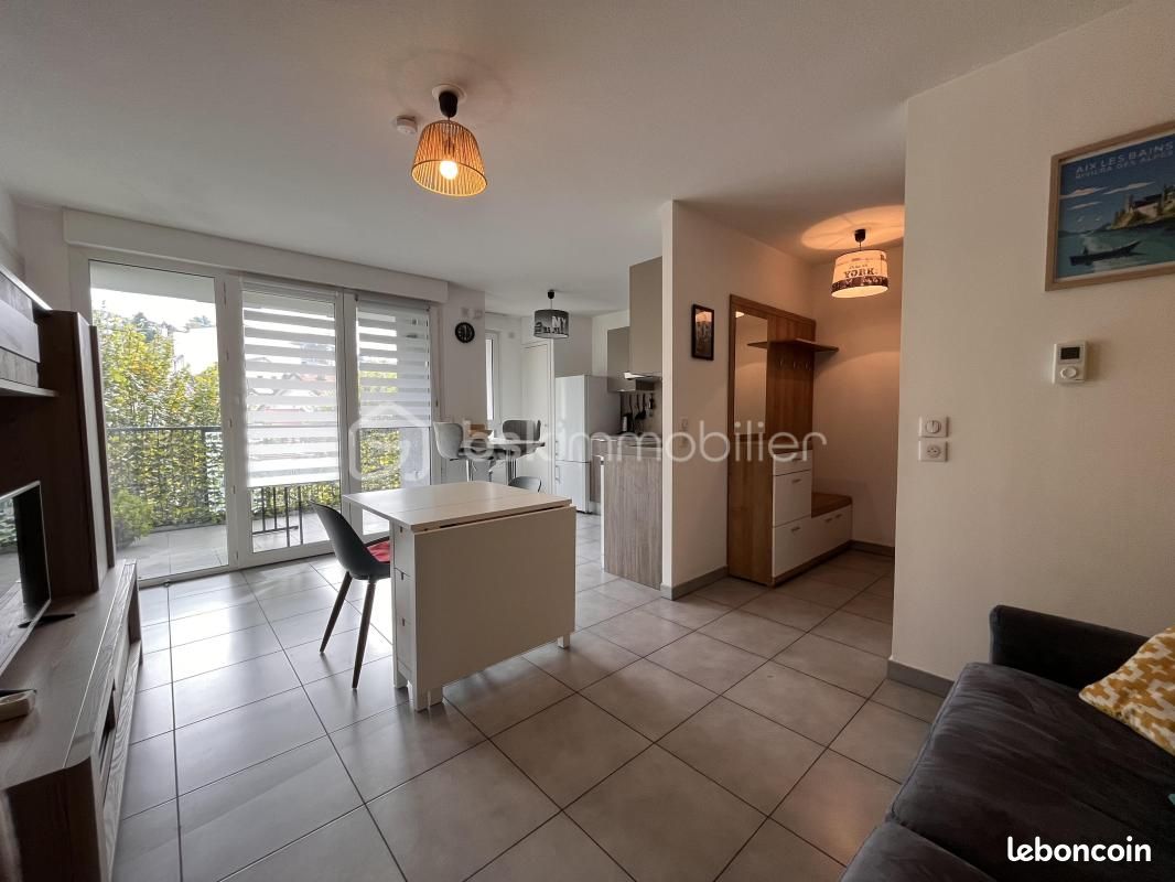 Appartement 2 pièces 43 m² · à Aix-les-Bains · 43 m² · 240 000 €