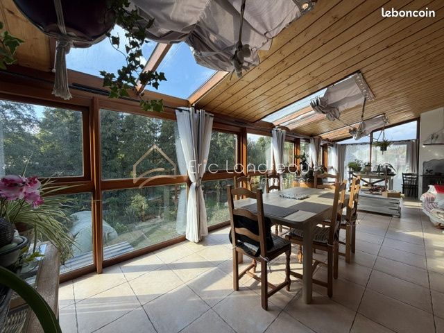 Maison 9 pièces 258 m² · à Poiroux · 258 m² · 346 600 €