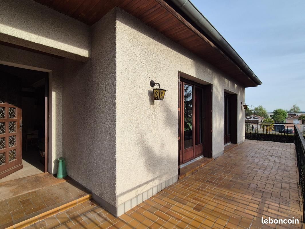 Maison 6 pièces 167 m² · à Andrézieux-Bouthéon · 167 m² · 315 000 €