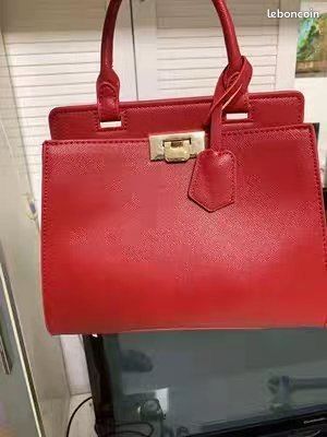 Sac à main et bandoulière amovible ajustable en cuir véritable (image 1)