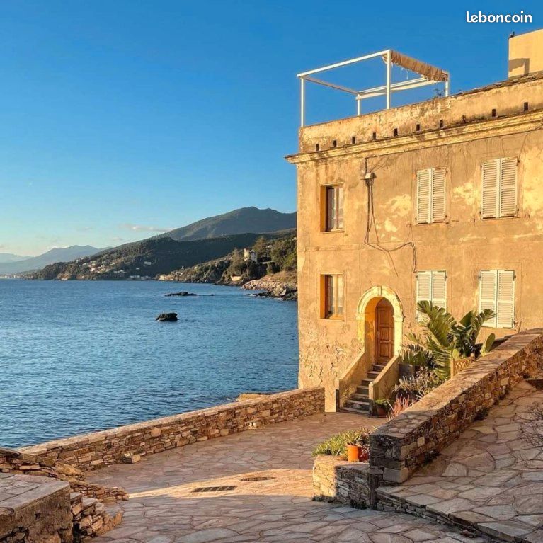 Appartement 2 pièces 60 m² · à Brando · 60 m² · 315 000 €