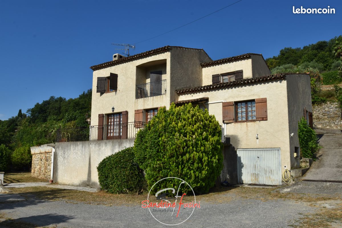 Maison 7 pièces 170 m² · à Saint-Jeannet · 170 m² · 795 000 €