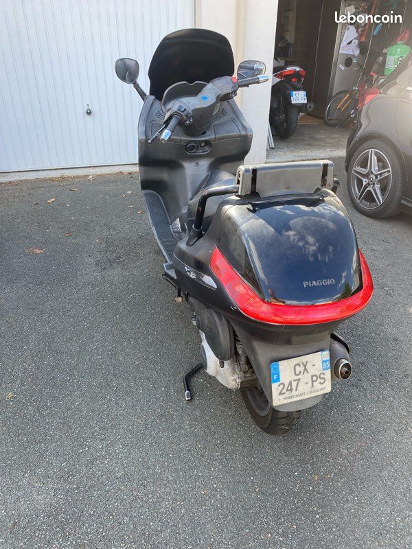 Piaggio X8 (image 3)