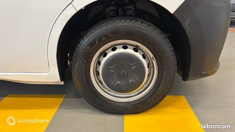Renault Master Véhicule utilitaire ou Société F3500 L3H3 2.3 Blue dCi 135ch Confort Euro6E (image 15)