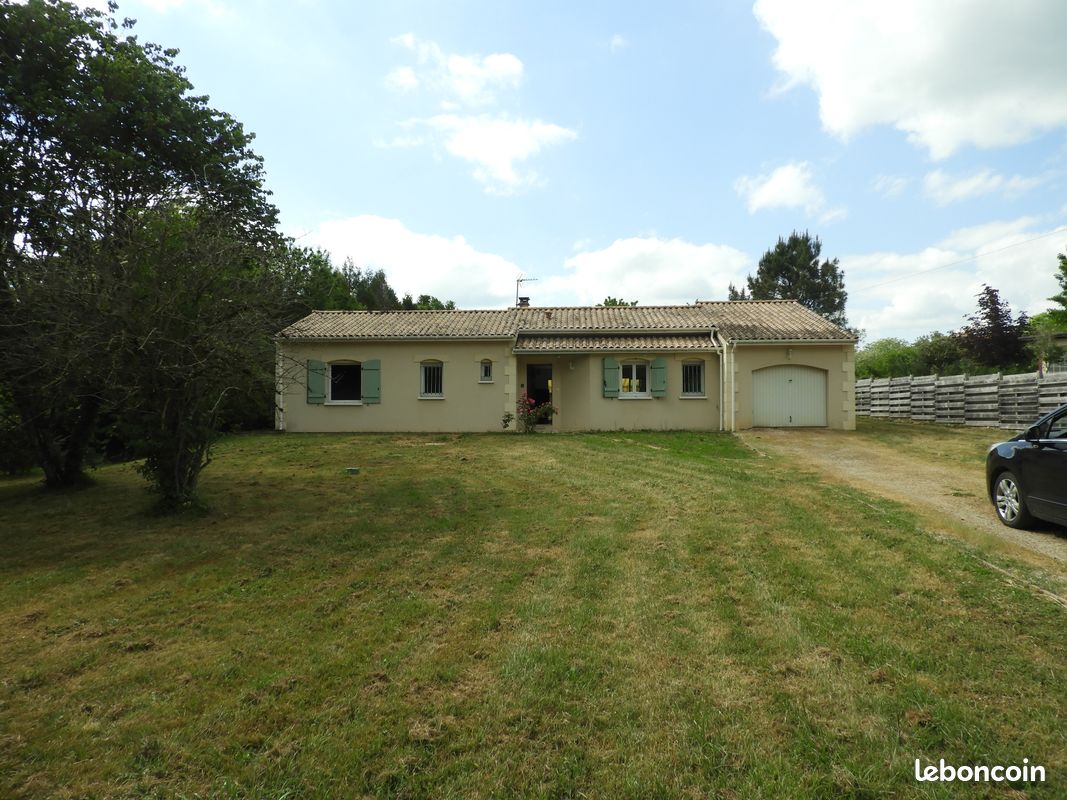 Maison 5 pièces 116 m² · à Nontron · 116 m² · 210 000 €