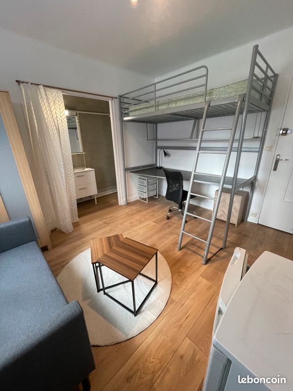 Appartement 2 pièces 16 m² · à Besançon · 16 m² · 440 €