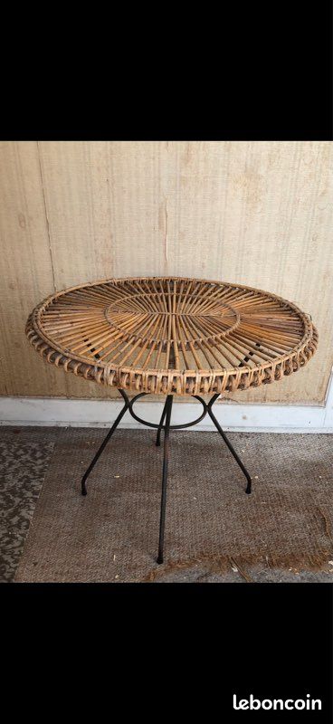 Table Basse Ronde En Rotin Vintage Des Années 50 - Salon, Chambre, Patio - 39 Cm