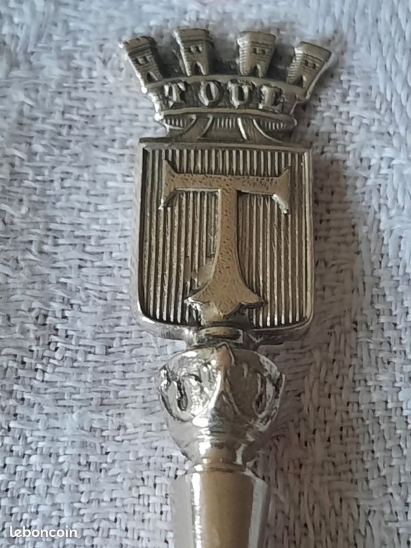 HÉNIN et Cie argent massif cuillère blason Toul, ancienne, minerve Ier titre début XXème (image 7)
