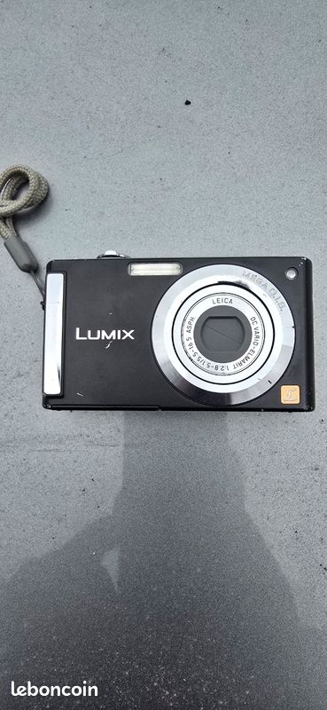 Appareil photo numérique Panasonic LUMIX FZ80 avec objectif 20-1200 mm Appareil photo numérique Panasonic LUMIX FZ80 avec objectif 20-1200 mm