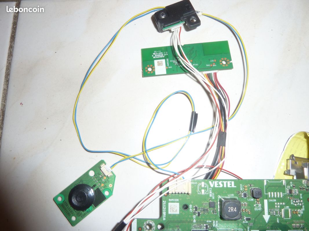 CARTE MERE TV Vestel 17Mb90-3 091012 V1 40 Pouces EUR 55,00 - FR