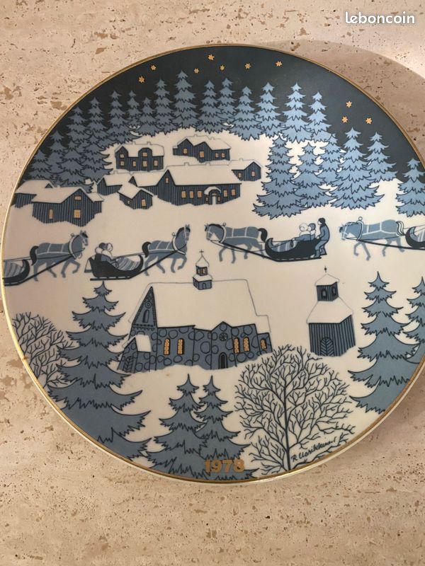 4 assiettes datées Raija Uosikkinen pour Arabia (image 3)