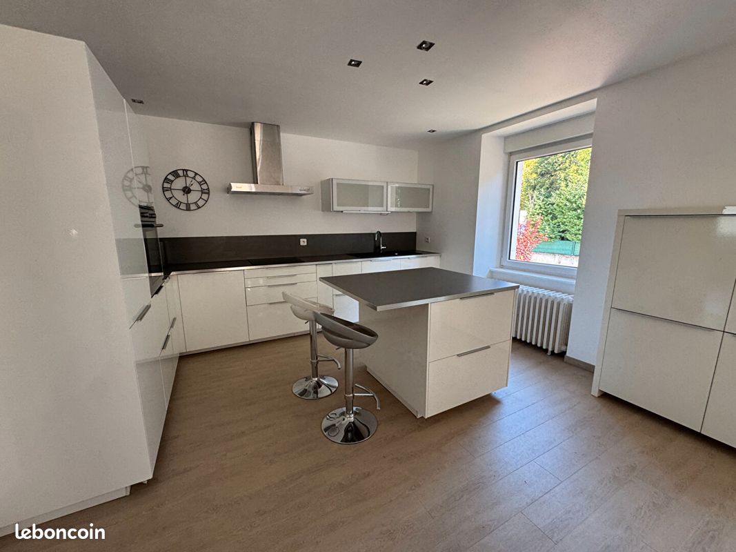 Appartement 3 pièces 75 m² · à Seloncourt · 75 m² · 131 000 €