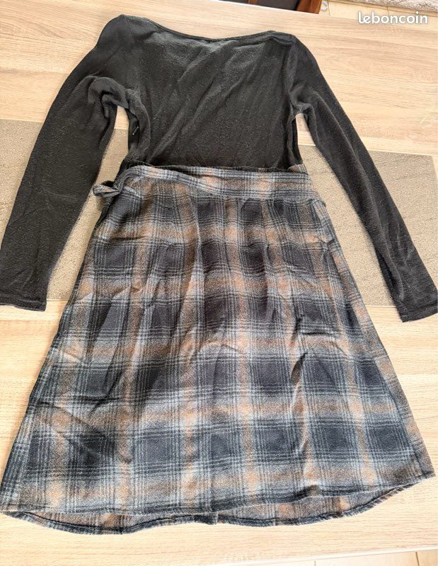 Robe manches longues (image 2)