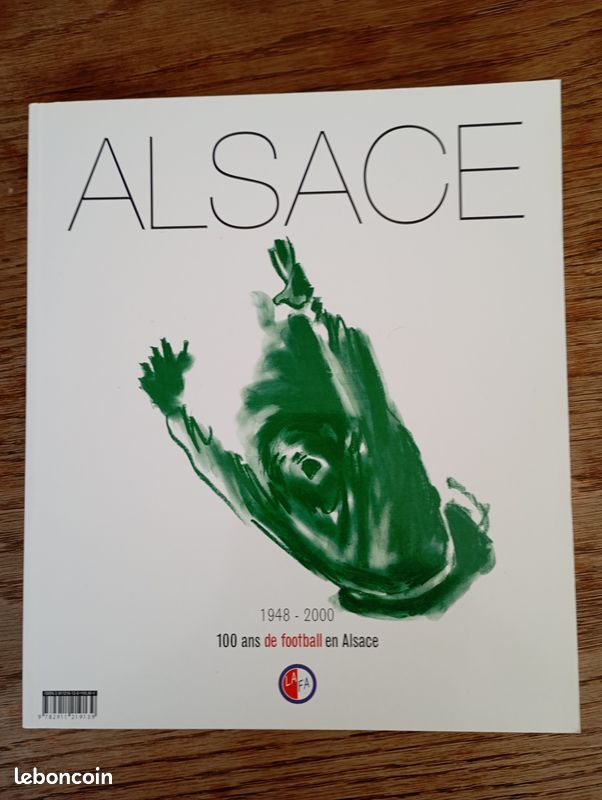 Livre « 100 Ans DFB » – Football Allemand, Bundesliga, Occasion