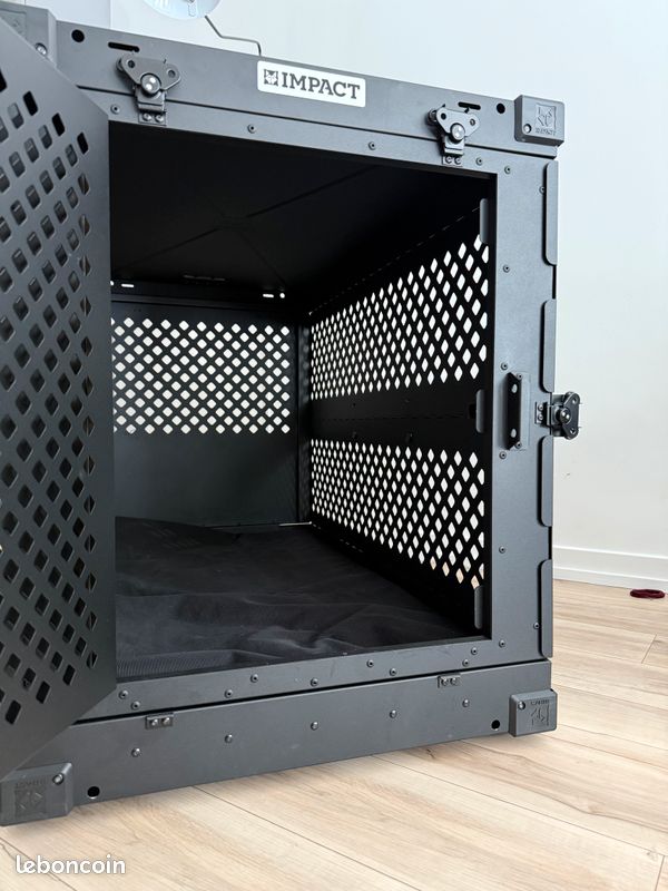 Grande caisse de transport Impact Dog Crates – 40" (quasi neuve) (image 2)