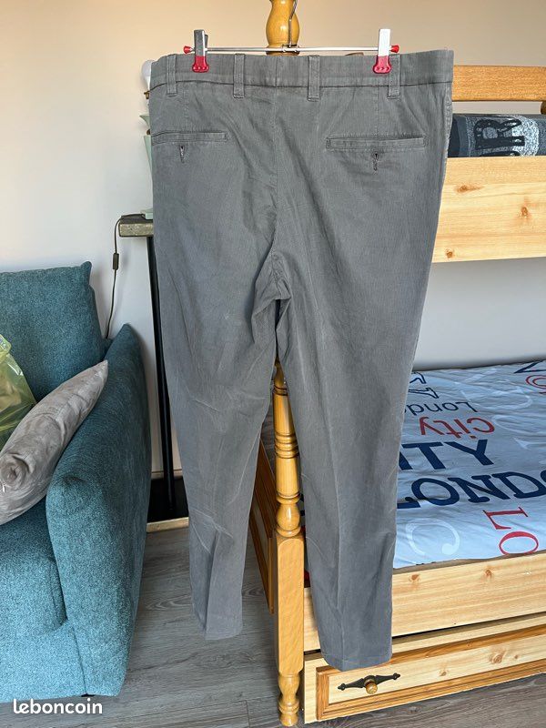 Pantalon homme beige T 44 (image 4)