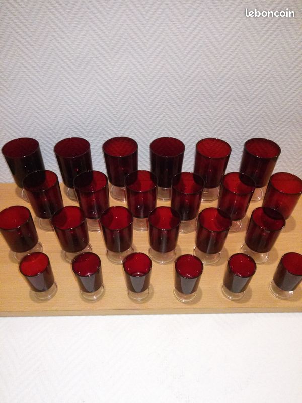 Lot de verres à pied Luminarc Modèle Suède 1970 - Arts de la table