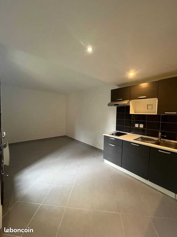 Appartement a louer yerres - 1 pièce(s) - 25 m2 - Surfyn