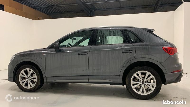 Audi Q3 45 TFSI e 245ch S line S tronic 6 (image 8)