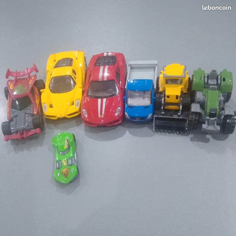 Petites voitures (image 1)