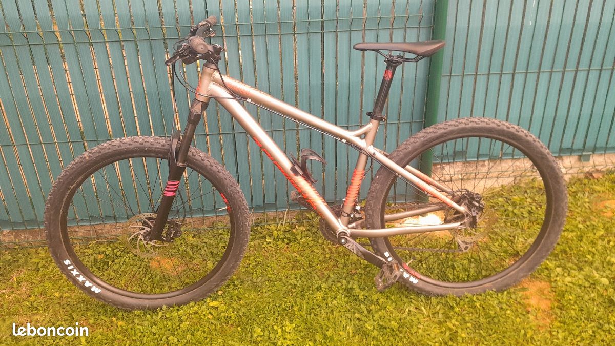 Vtt Commencal El Camino M Vélos