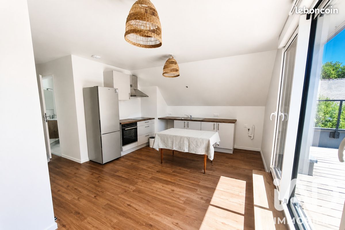 Appartement 3 pièces 43 m² · à Laval · 43 m² · 890 €