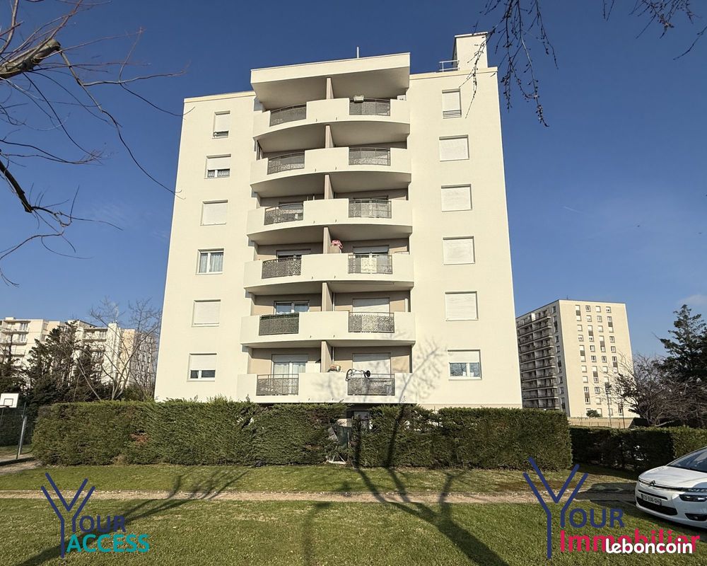 Appartement 2 pièces 50 m² · à Vénissieux · 50 m² · 136 000 €