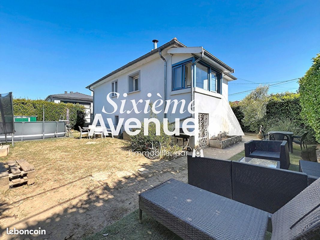 Maison 6 pièces 115 m² · à Vénissieux · 115 m² · 265 000 €