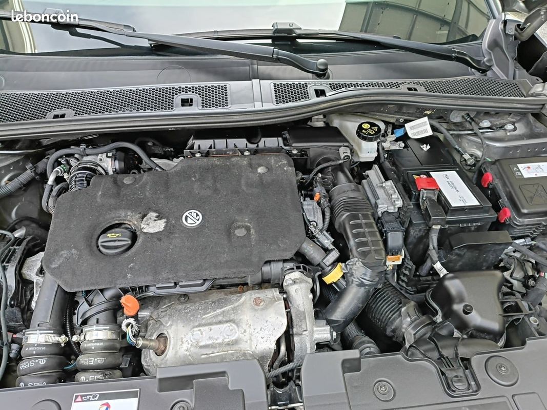 CITROEN C4 BlueHDi 130 S&S EAT8 Shine (image 27)