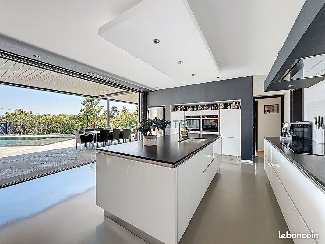 Maison 4 pièces 128 m² · à Afa · 128 m² · 795 000 €