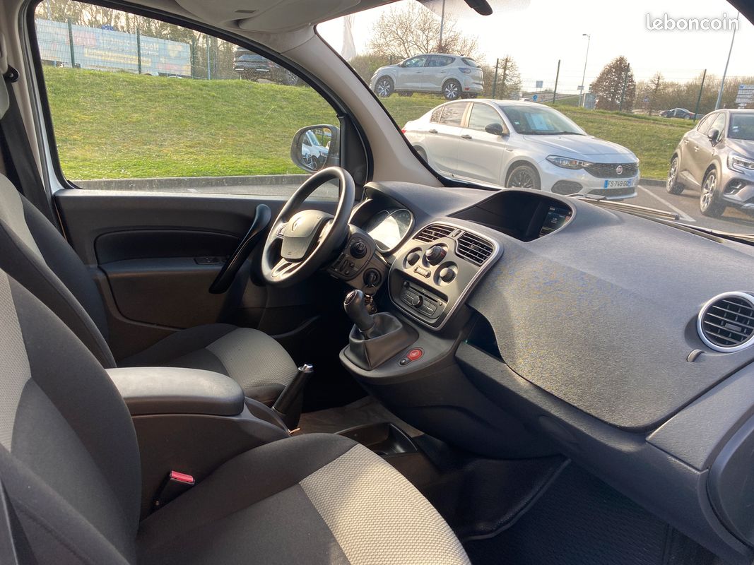 Renault Kangoo 1.5 Dci 75 Extra R-Link (image 6)