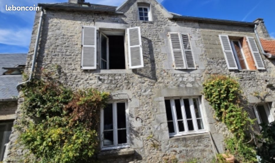 Maison 12 pièces 250 m² · à Regnéville-sur-Mer · 250 m² · 325 000 €