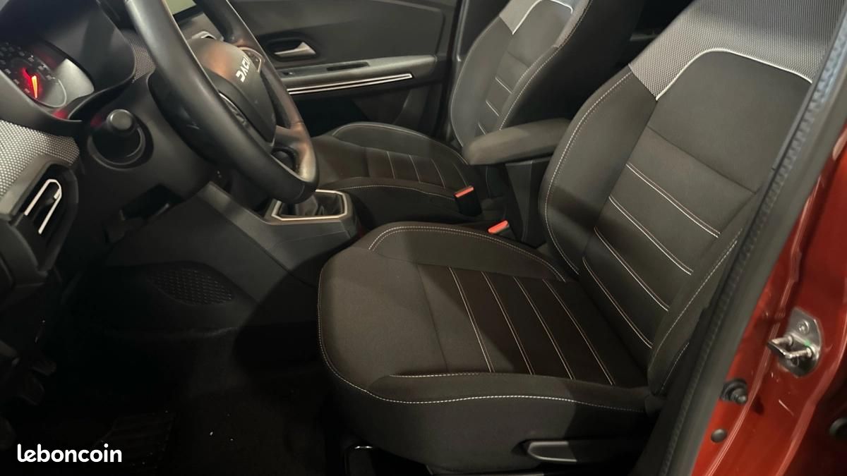 Dacia Jogger 1.0 TCE 110 EXTREME PLUS (image 9)